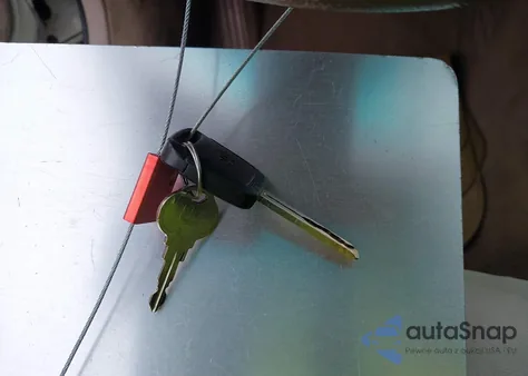 1999 Lexus Sc 300 z USA, uszkodzony, nr VIN JT8CD32Z2X1005945